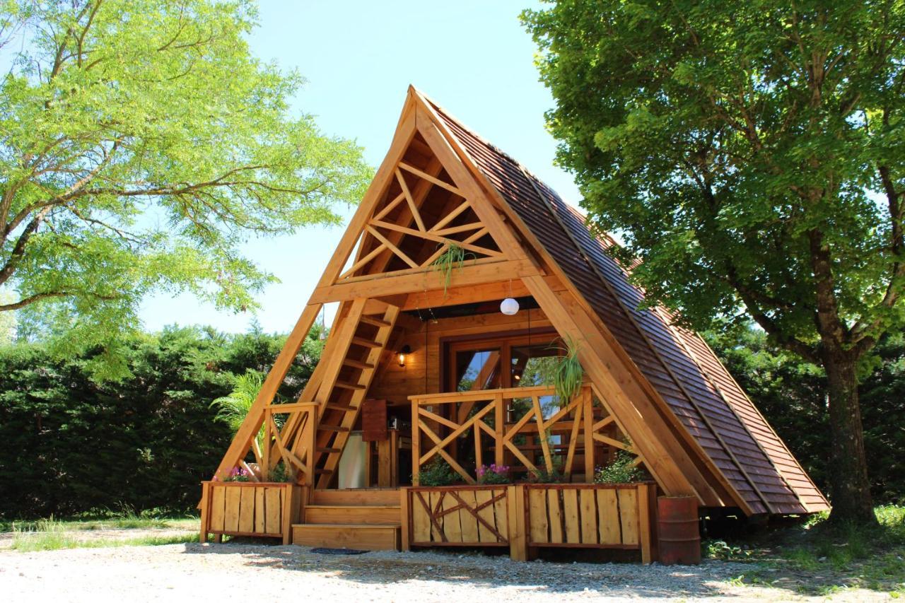 Habitat Createur - Hebergements Insolites Au Camping Municipal "Les Ecureuils" Recoubeau-Jansac Luaran gambar