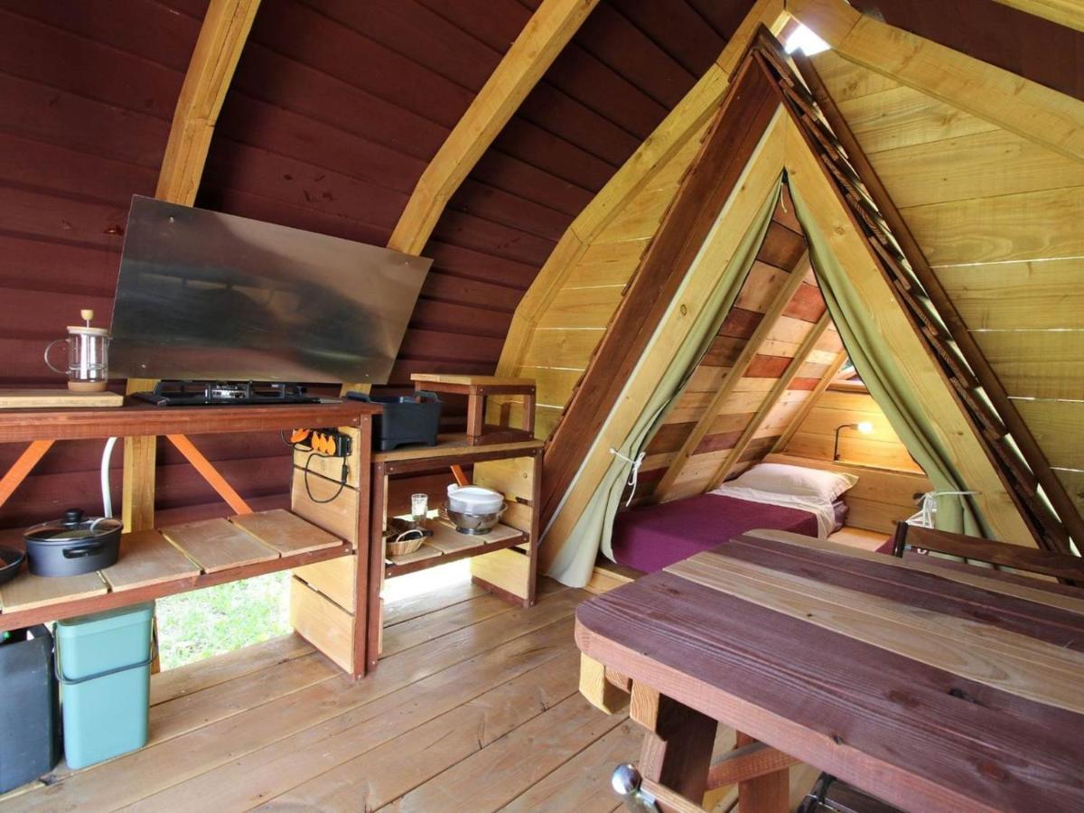 Habitat Createur - Hebergements Insolites Au Camping Municipal "Les Ecureuils" Recoubeau-Jansac Luaran gambar