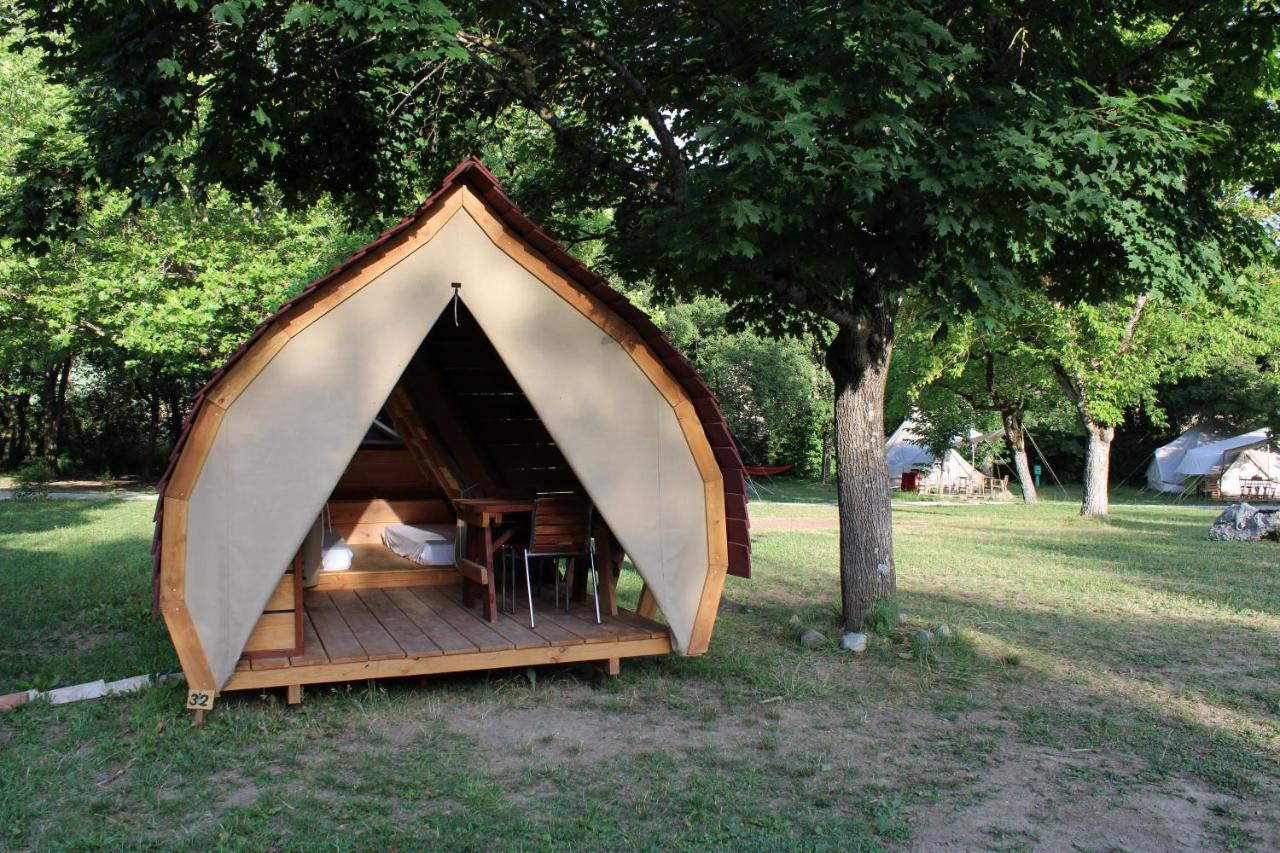Habitat Createur - Hebergements Insolites Au Camping Municipal "Les Ecureuils" Recoubeau-Jansac Luaran gambar