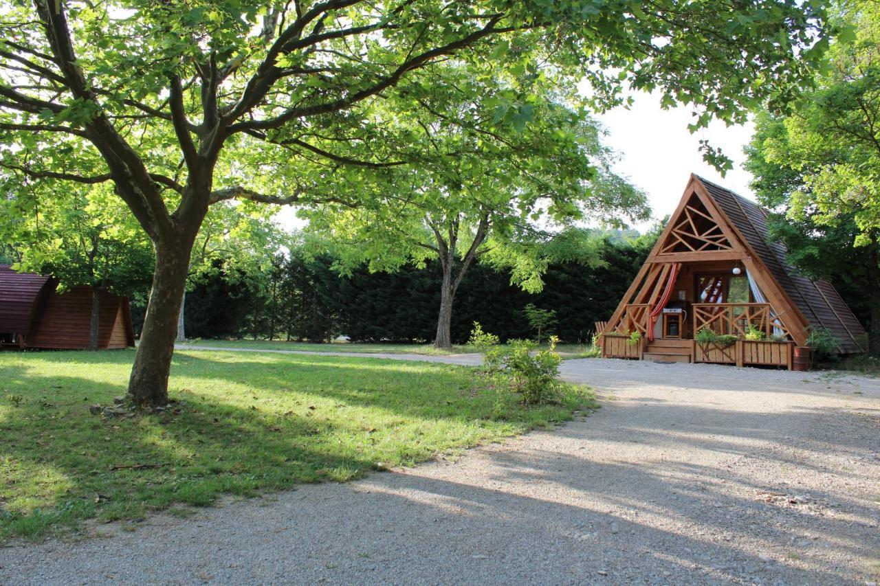 Habitat Createur - Hebergements Insolites Au Camping Municipal "Les Ecureuils" Recoubeau-Jansac Luaran gambar